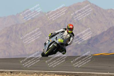 media/Oct-03-2022-Moto Forza (Mon) [[5f077a3730]]/Intermediate Group/Session 4 (Turn 9)/